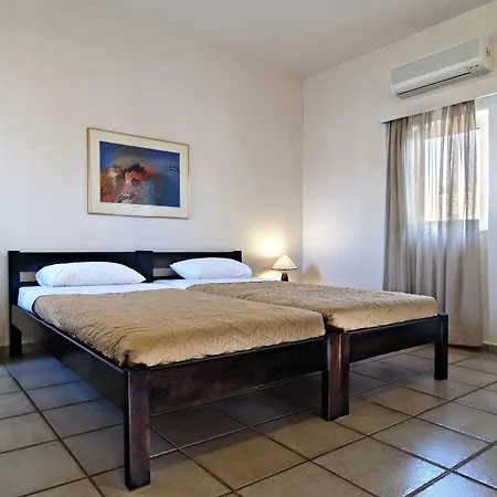 Ourania Apartahotel Hersonissos (Crete)