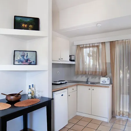 Ourania Apartahotel Hersonissos (Crete)
