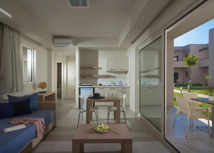 Apart Otel Ourania