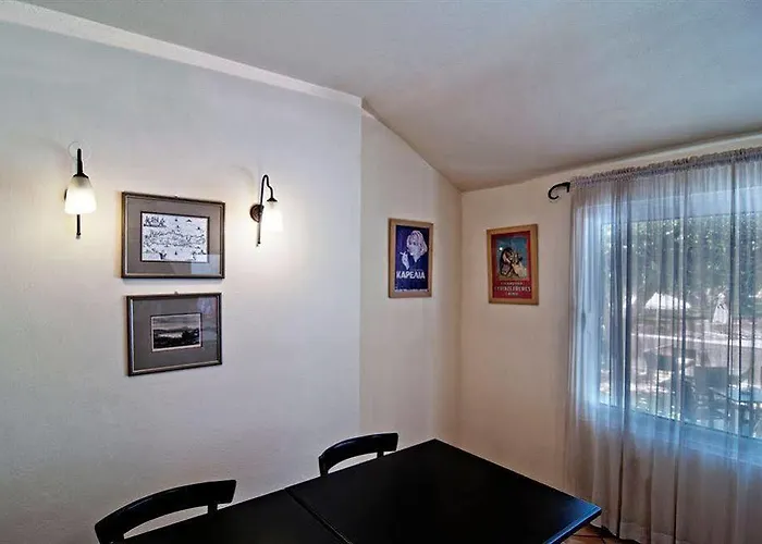 Apart Otel Ourania