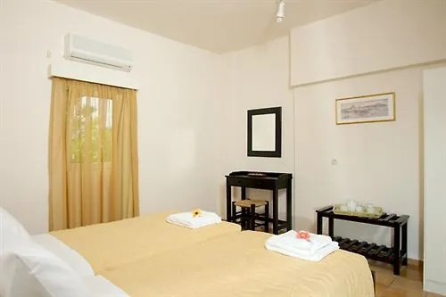 Apart Otel Ourania