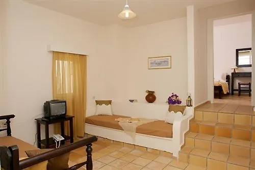 Apart Otel Ourania