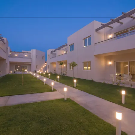 Ourania Lejlighedshotel 3*