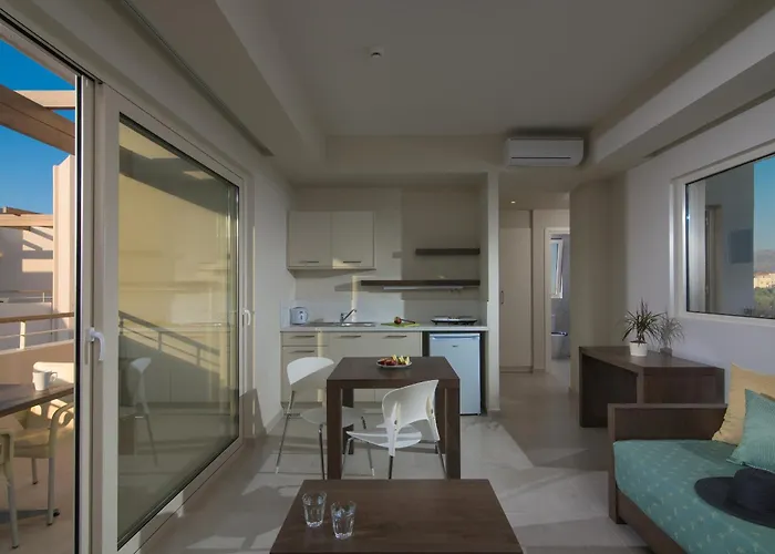 Ourania 公寓式酒店 赫索尼索斯