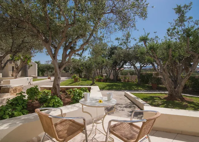 Ourania Lejlighedshotel 3*