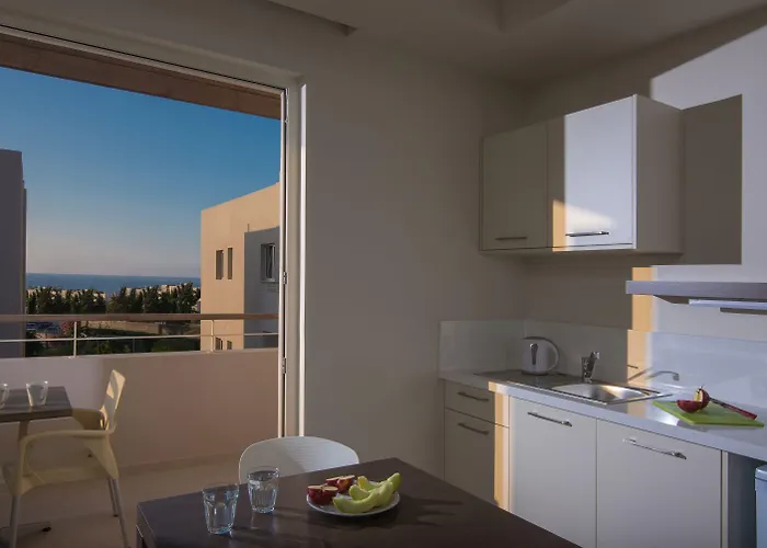 公寓式酒店 Ourania